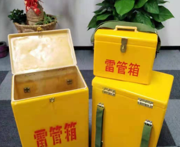 义安玻璃钢雷管箱有哪些特点